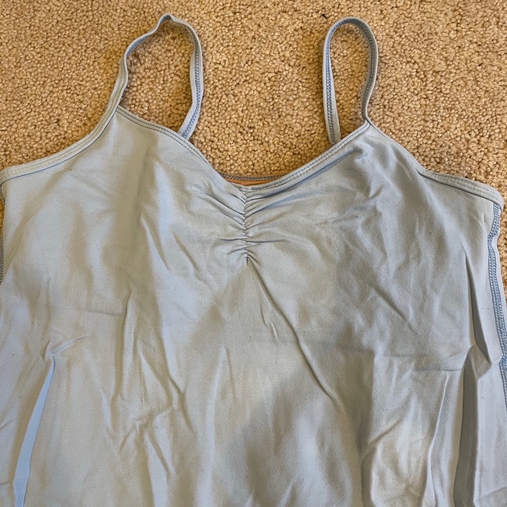Lululemon women’s tank size 8